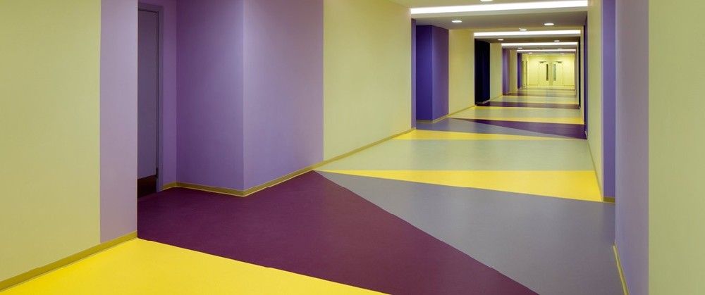 學校走廊橡膠地板